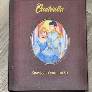 Disney Cinderella Storybook Ornament Set